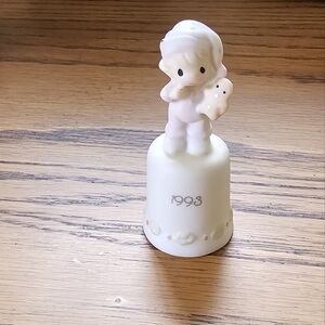 Precious Moments in box thimbal Wishing You the Sweetest Christmas 1993